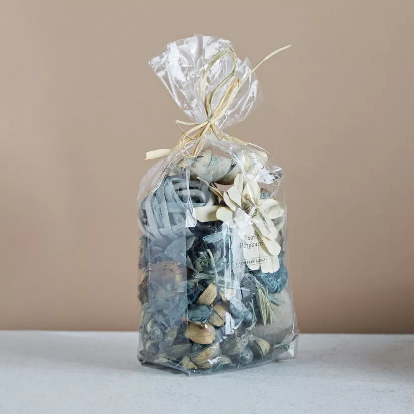 Exotic Assorted Potpourri In Poly Bag MultiColoured